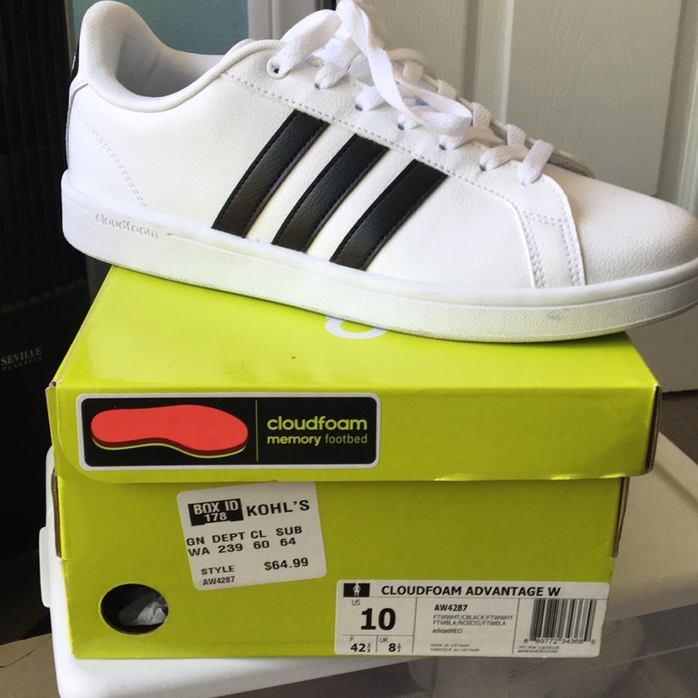 Adidas Sneakers